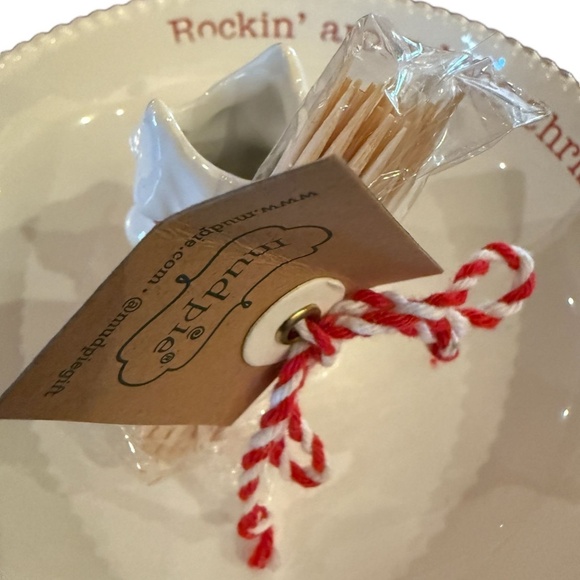 Mud Pie “Rockin’ Around The Christmas Treats” Toothpick Dish - Picture 3 of 6